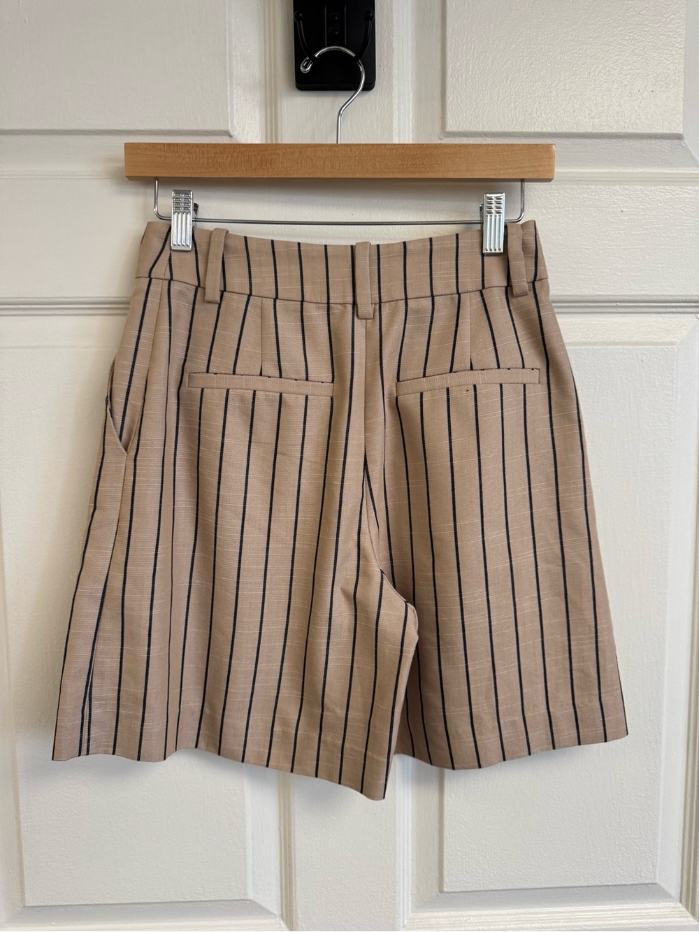 ✨Favorite Daughter✨ - Picture 7 of 10